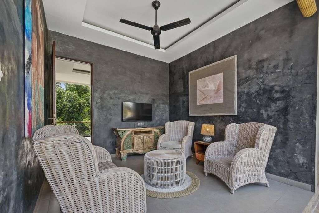 New 4 Bedroom Villa Surrounded By Jungle And Ricefields Ubud Esterno foto